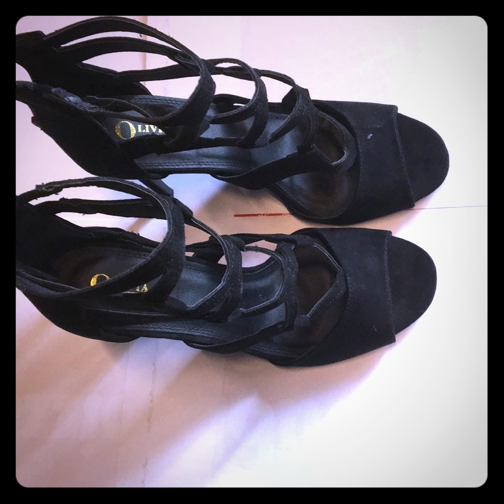 Heeled caged shoes. Velvet. 41/2inches heels